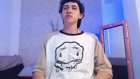 Snapshot of kervs__ chatting on February 15, 2:22 pm Kev online show from February 15, 2:22 pm