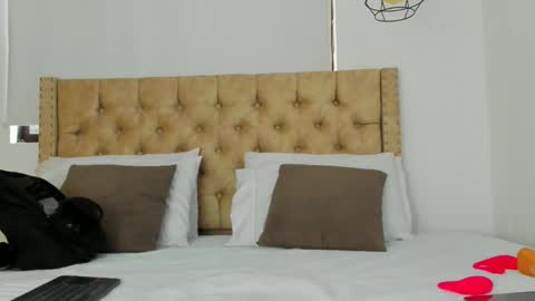 Kery Hillson online show from September 22, 11:45 am