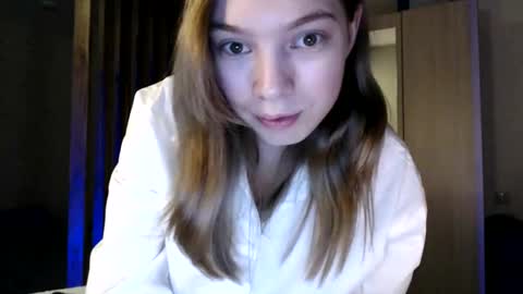Snapshot of kesha_muah chatting on December 11, 11:30 am kesha online show from December 11, 11:30 am