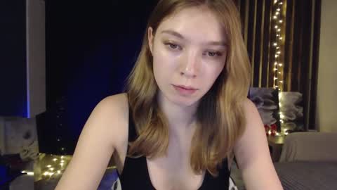 Snapshot of kesha_muah chatting on February 11, 6:01 pm kesha online show from February 11, 6:01 pm