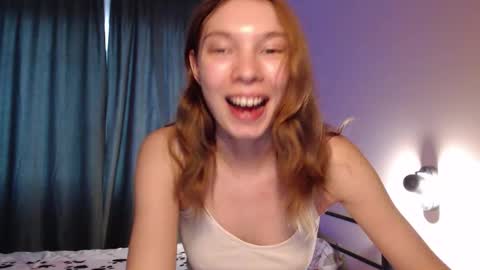 Snapshot of kesha_muah chatting on September 14, 3:22 pm kesha online show from September 14, 3:22 pm