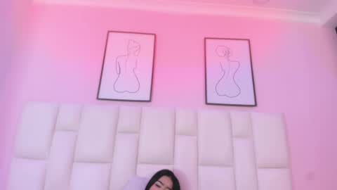 KESSIE LOVE online show from June 4, 6:58 pm