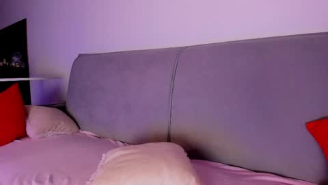kessylaysa online show from May 11, 6:05 pm