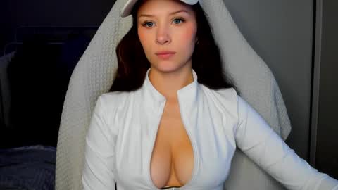 Snapshot of ketlinrous chatting on October 16, 12:17 pm ketlinrous online show from October 16, 12:17 pm