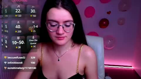 Snapshot of ketrin_pirsss chatting on February 19, 10:23 am Ketrin online show from February 19, 10:23 am