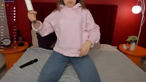 Snapshot of ketrinwhite chatting on February 4, 1:34 am KatrinaKetrin online show from February 4, 1:34 am