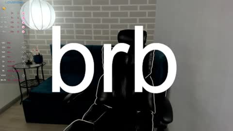 Snapshot of ketrinwhite chatting on February 7, 4:27 am KatrinaKetrin online show from February 7, 4:27 am