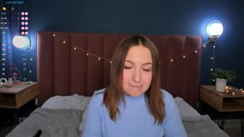 Snapshot of ketrinwhite chatting on February 23, 4:28 am KatrinaKetrin online show from February 23, 4:28 am