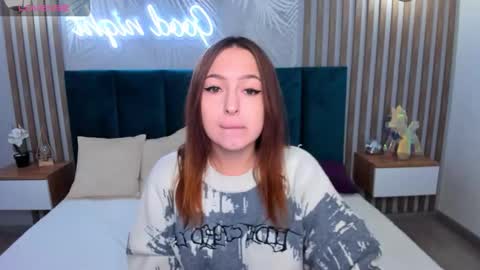 KatrinaKetrin online show from November 15, 1:25 am