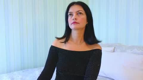 Snapshot of kettimi chatting on October 31, 7:09 am Catherine online show from October 31, 7:09 am