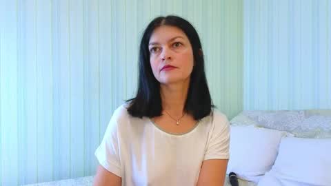 Snapshot of kettimi chatting on November 17, 8:42 am Catherine online show from November 17, 8:42 am