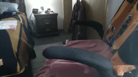 kev92569 online show from February 9, 1:55 am