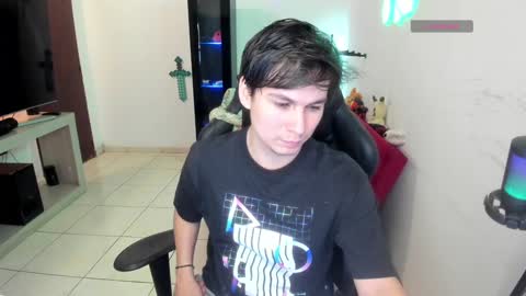 Snapshot of kevin873s chatting on December 7, 11:23 pm Kevin online show from December 7, 11:23 pm