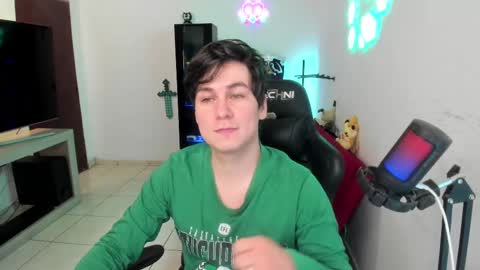 Snapshot of kevin873s chatting on March 1, 12:07 am Kevin online show from March 1, 12:07 am