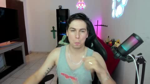 Snapshot of kevin873s chatting on March 11, 11:59 pm Kevin online show from March 11, 11:59 pm