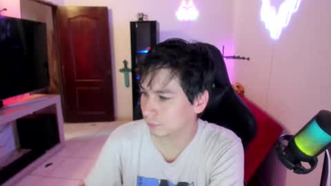 Snapshot of kevin873s chatting on September 16, 6:31 pm Kevin online show from September 16, 6:31 pm