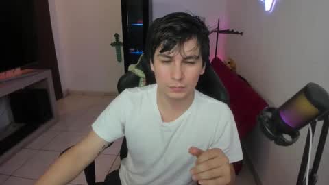 Snapshot of kevin873s chatting on September 23, 11:30 pm Kevin online show from September 23, 11:30 pm