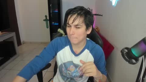 Snapshot of kevin873s chatting on September 25, 11:30 pm Kevin online show from September 25, 11:30 pm