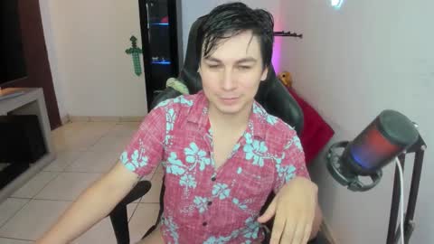 Snapshot of kevin873s chatting on October 10, 11:37 pm Kevin online show from October 10, 11:37 pm