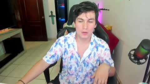 Kevin online show from May 4, 11:12 pm