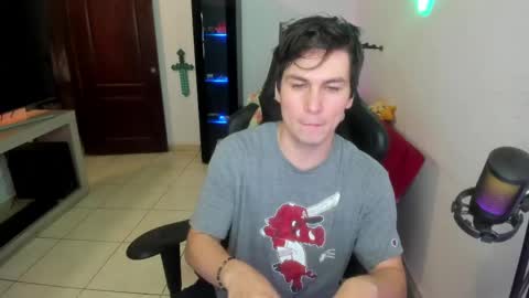 Kevin online show from May 9, 11:32 pm