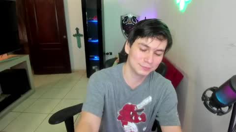 Kevin online show from May 19, 11:33 pm