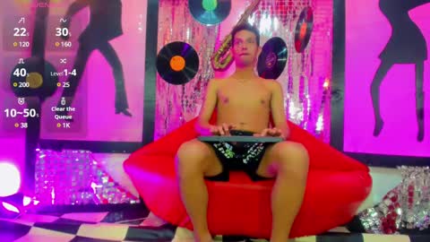 Kev online show from January 7, 3:24 am