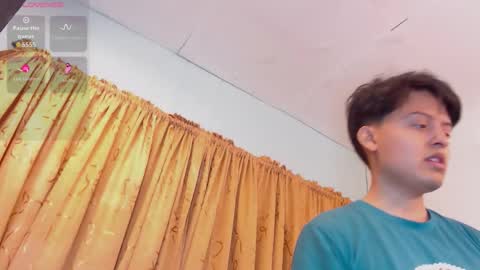 Snapshot of kevin_charless chatting on March 18, 11:13 am Kevin online show from March 18, 11:13 am