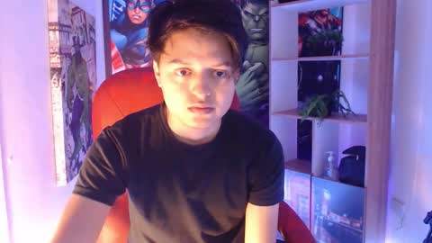 Snapshot of kevin_charless chatting on April 24, 11:34 am Kevin online show from April 24, 11:34 am