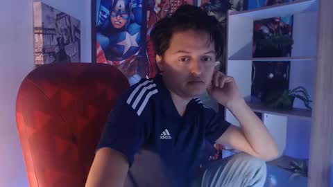 Snapshot of kevin_charless chatting on May 7, 11:48 am Kevin online show from May 7, 11:48 am