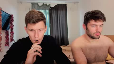 Snapshot of kevin_hornyyy chatting on September 19, 11:11 am kevin online show from September 19, 11:11 am