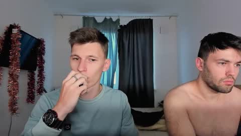 Snapshot of kevin_hornyyy chatting on October 11, 8:13 am kevin online show from October 11, 8:13 am