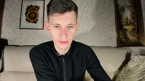 Snapshot of kevin_hornyyy chatting on October 13, 6:13 am kevin online show from October 13, 6:13 am