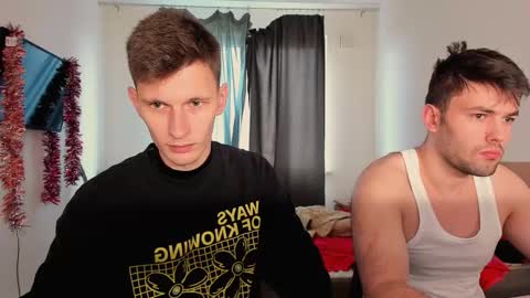 Snapshot of kevin_hornyyy chatting on October 16, 9:54 am kevin online show from October 16, 9:54 am