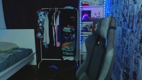 Kevin online show from February 5, 3:55 am