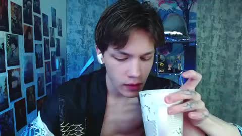 Kevin online show from June 24, 4:00 am