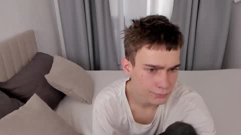Ask me online show from November 18, 3:38 pm