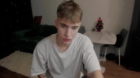 Snapshot of kevin_martin8 chatting on December 12, 8:32 pm Kevin Martin online show from December 12, 8:32 pm