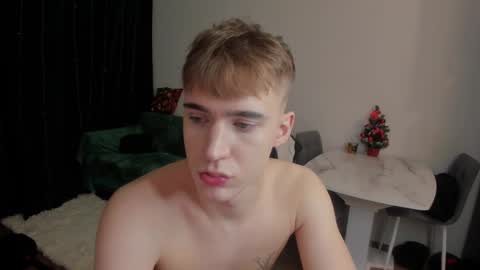 Snapshot of kevin_martin8 chatting on December 12, 11:36 pm Kevin Martin online show from December 12, 11:36 pm