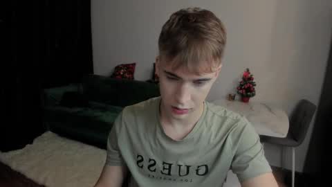 Snapshot of kevin_martin8 chatting on December 17, 9:16 pm Kevin Martin online show from December 17, 9:16 pm