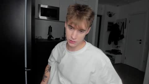 Snapshot of kevin_martin8 chatting on January 30, 11:55 pm Kevin Martin online show from January 30, 11:55 pm