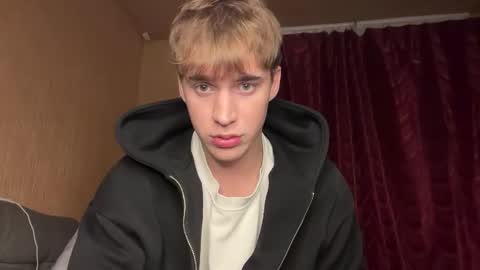 Snapshot of kevin_martin8 chatting on September 8, 8:19 pm Kevin Martin online show from September 8, 8:19 pm
