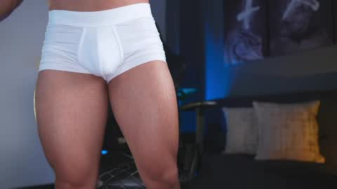 Snapshot of kevin_montoya1 chatting on April 5, 12:30 am kevin montoya online show from April 5, 12:30 am