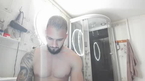 Snapshot of kevin_muscle1 chatting on March 16, 7:29 pm Kevin online show from March 16, 7:29 pm