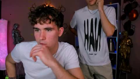 kevin_nix_ online show from May 15, 12:34 pm