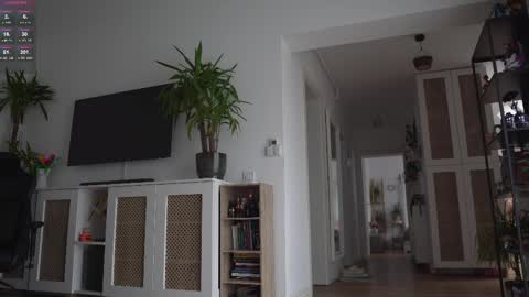 Snapshot of kevinandresxx chatting on March 30, 9:43 am Kevin online show from March 30, 9:43 am