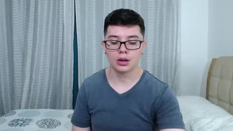 Kevin online show from November 22, 10:09 pm