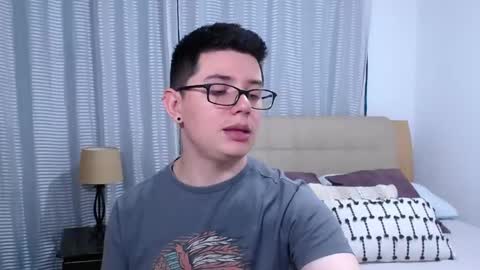 Kevin online show from April 23, 9:17 pm