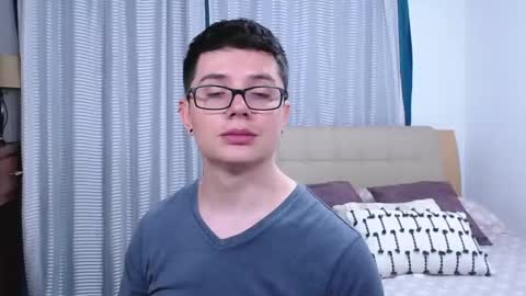 Kevin online show from May 15, 2:29 am
