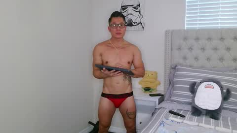 kevinkham online show from October 22, 7:35 pm